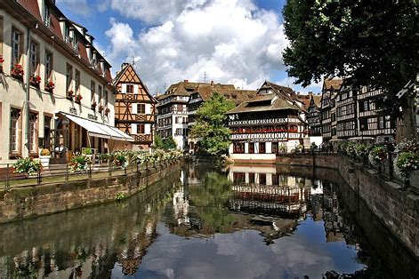 asya-da-uygun-fiyatli-otel-ve-pansiyonlar